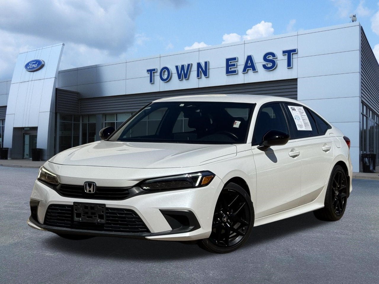 Used 2023 Honda Civic Sport image 1