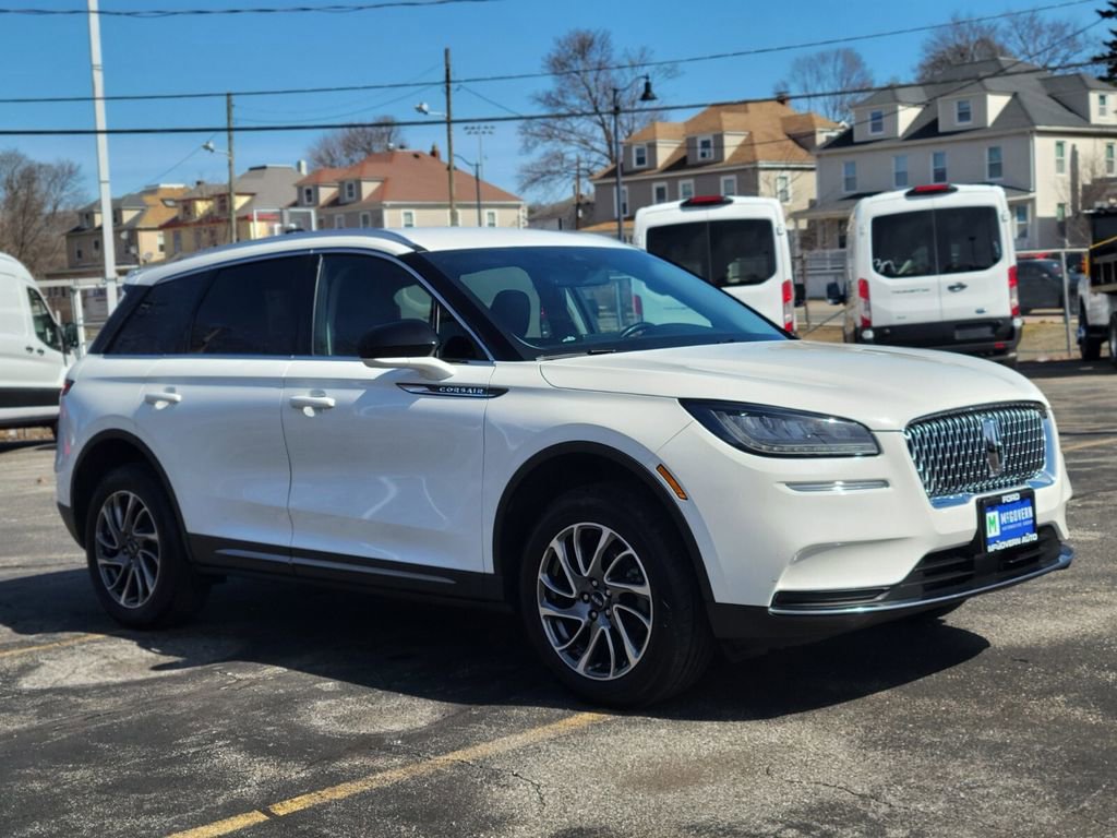 Used 2022 Lincoln Corsair AWD w/ Equipment Group 101A image 7