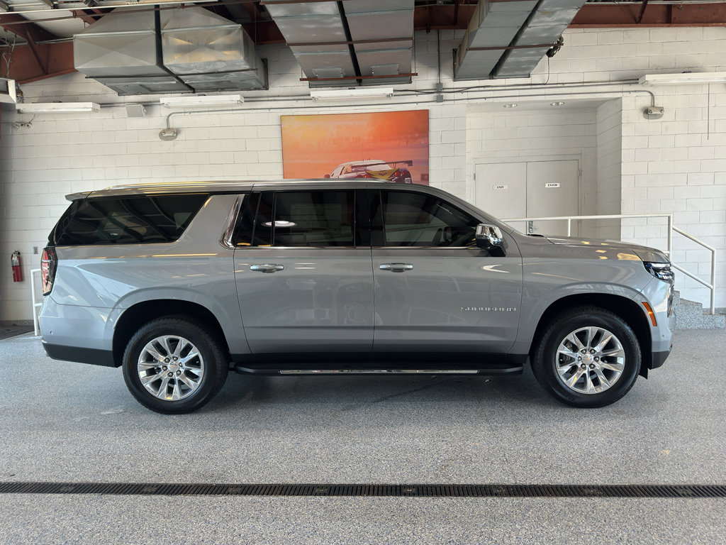New 2025 Chevrolet Suburban Premier image 2