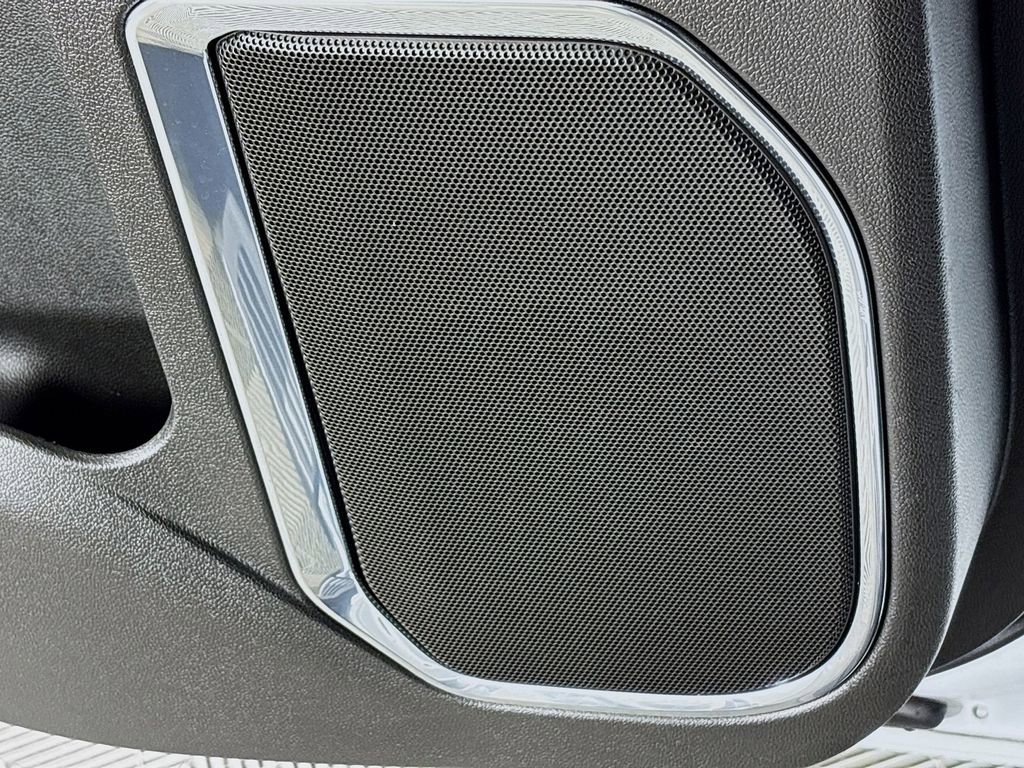 Used 2025 GMC Sierra 2500 SLE w/ SLE Value Package; image 30