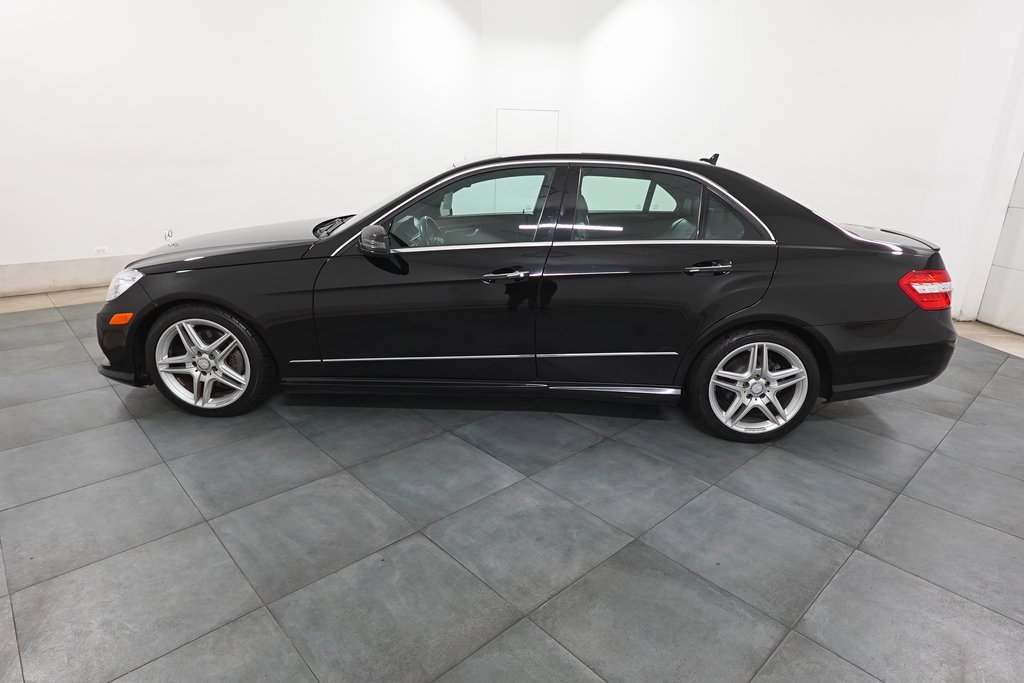 Used 2013 Mercedes-Benz E 350 4MATIC Sedan image 2