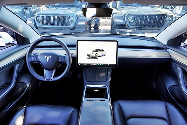 Used 2023 Tesla Model 3 Standard Range RWD image 25