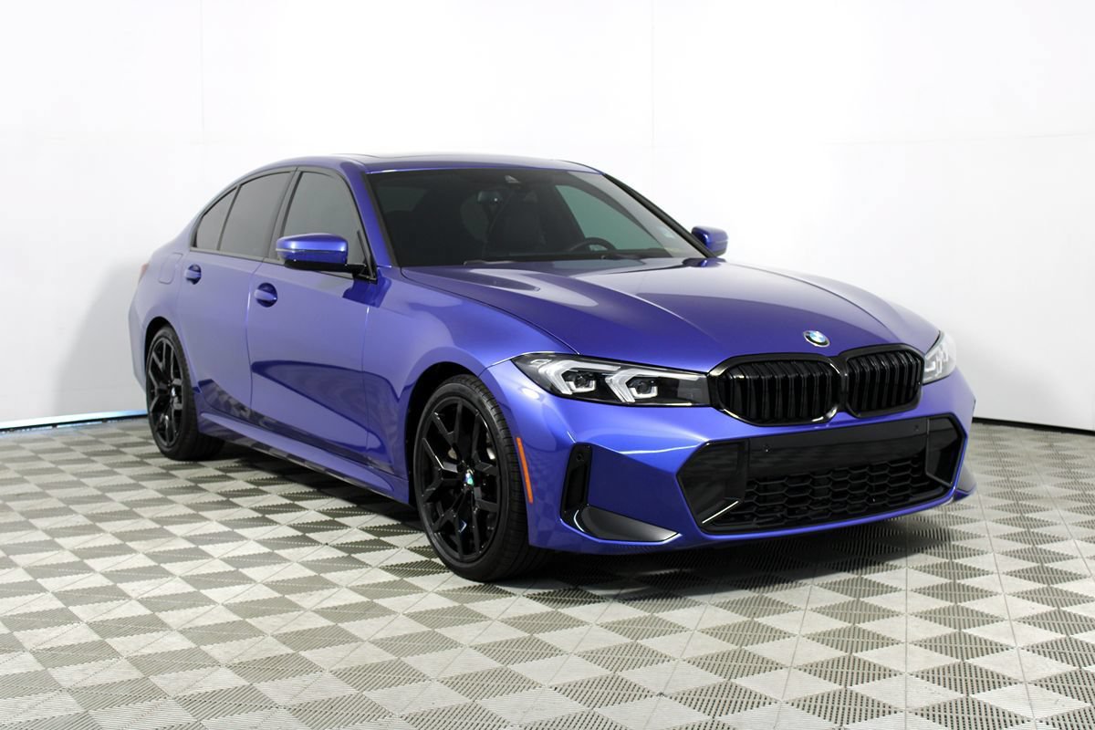 Used 2026 BMW 330i Sedan w/ M Sport Package RWD image 27