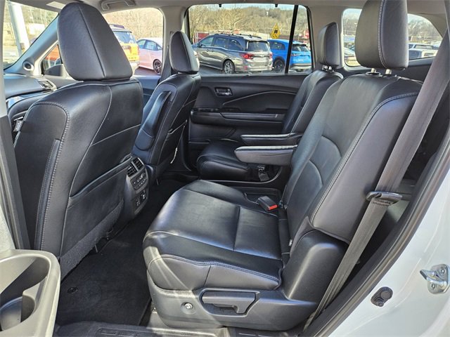Used 2022 Honda Pilot Touring image 8