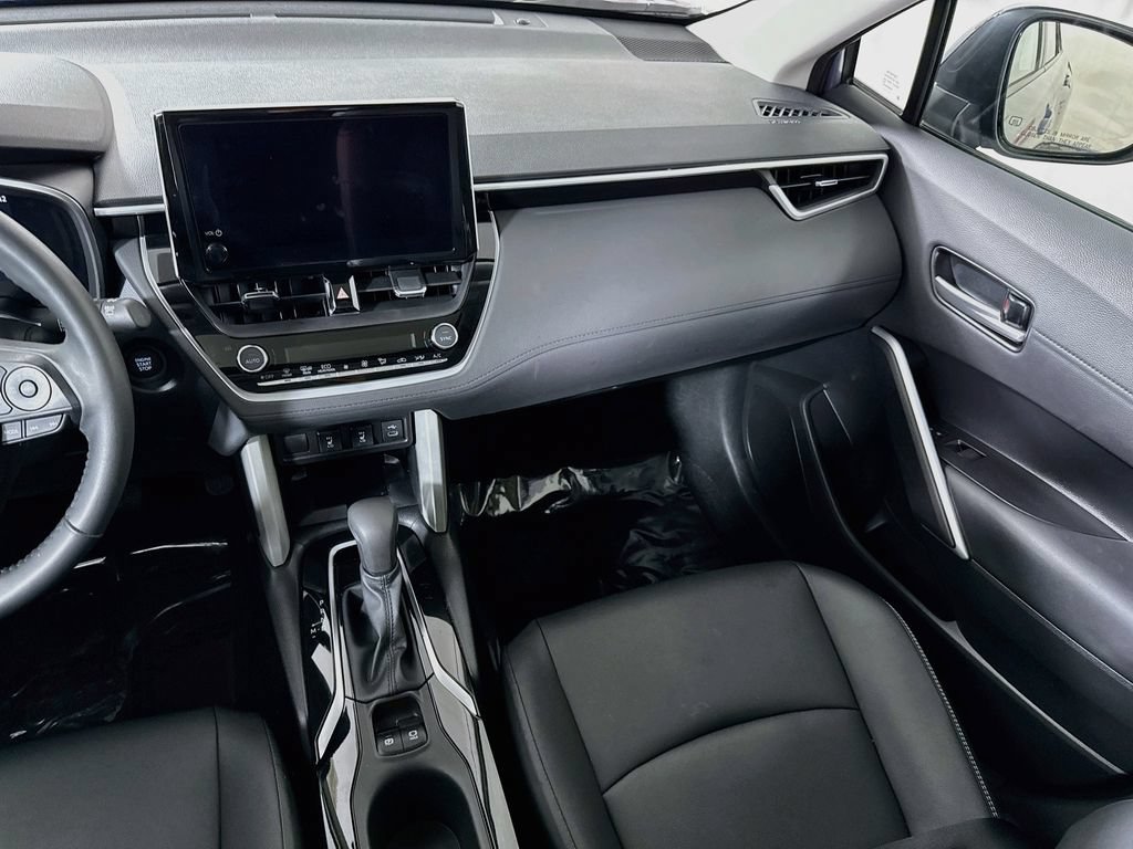 Certified 2025 Toyota Corolla Cross XLE w/ Convenience Package AWD/4WD image 27