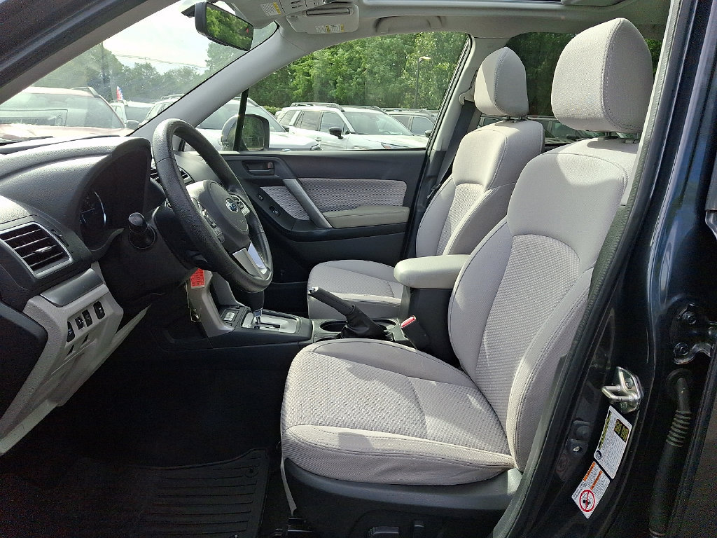 Used 2017 Subaru Forester 2.5i Premium AWD/4WD image 13