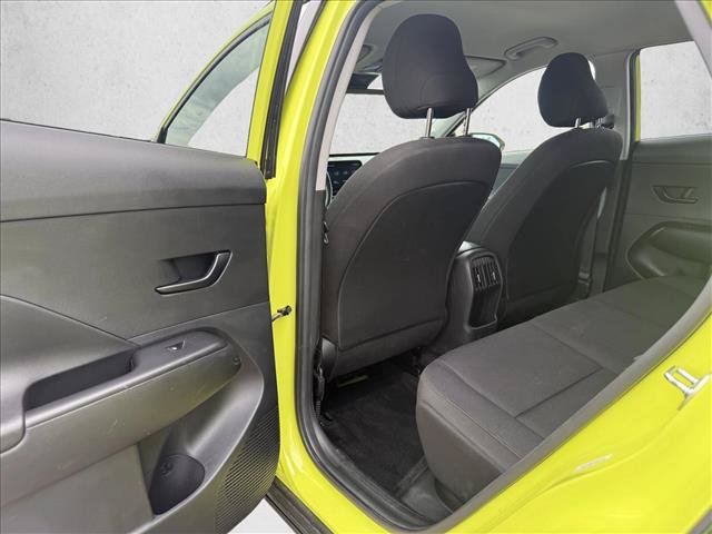 Used 2025 Hyundai Kona SEL FWD image 19