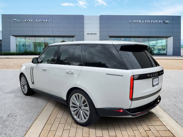 Certified 2026 Land Rover Range Rover SE AWD/4WD image 7
