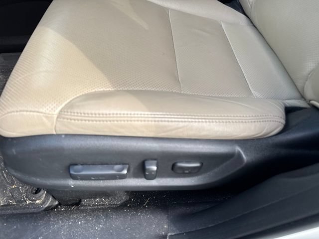 Used 2015 Honda CR-V Touring image 19