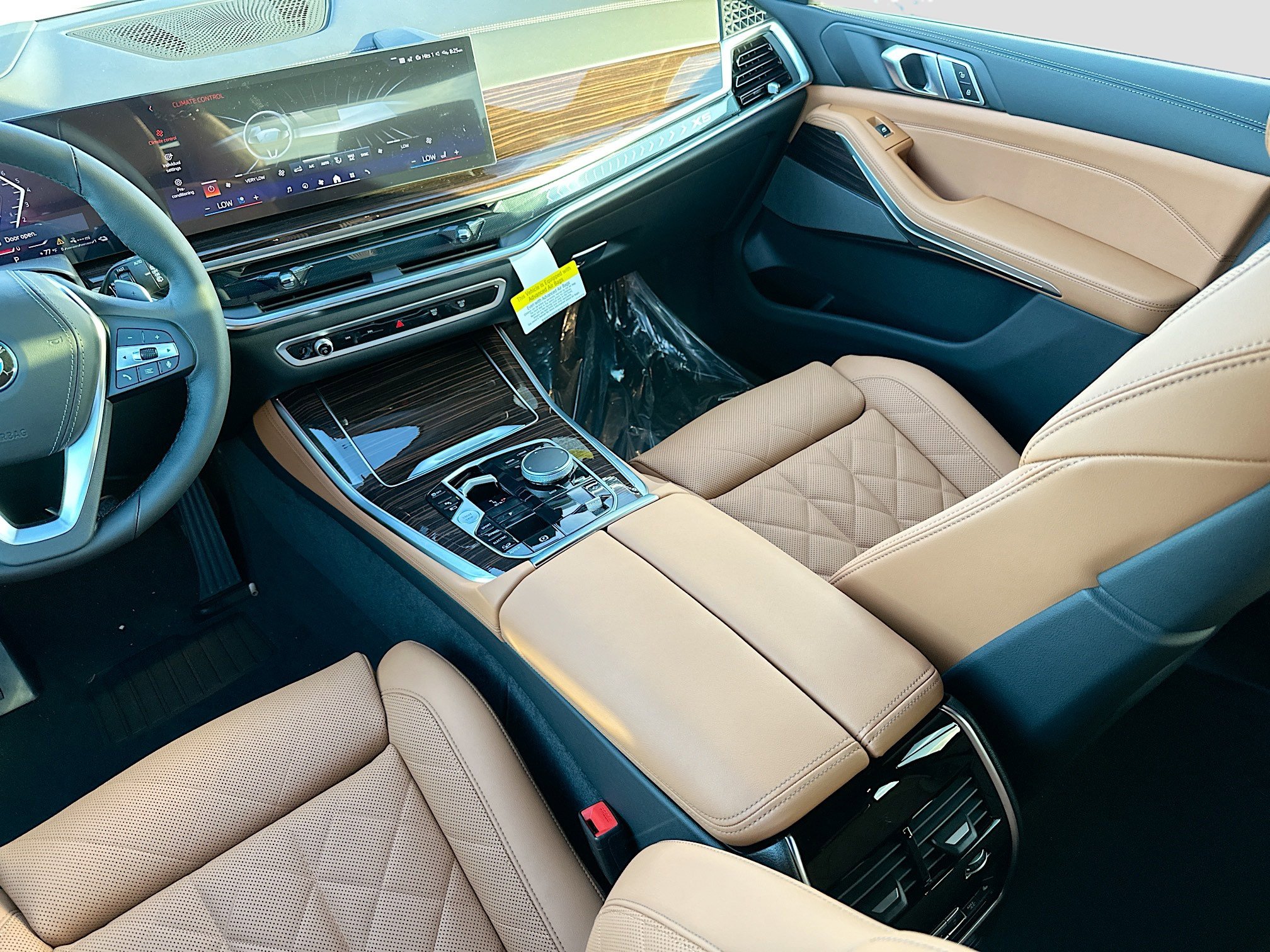 New 2026 BMW X5 xDrive50e w/ Climate Comfort Package image 18