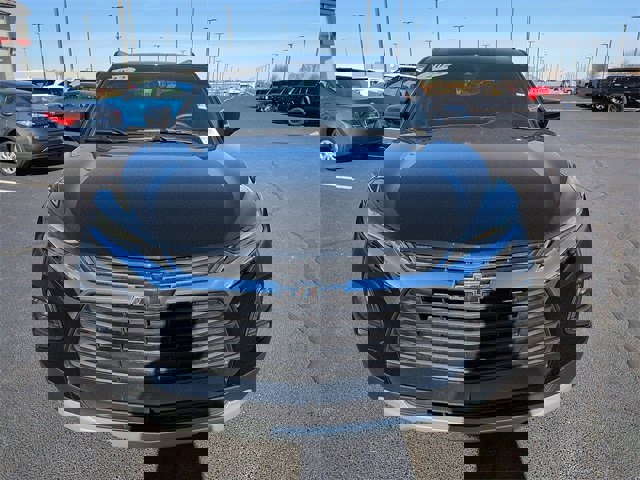 Used 2022 Chevrolet Blazer LT image 2