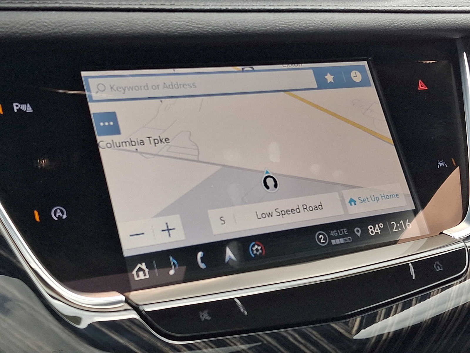 Certified 2024 Cadillac XT6 Premium Luxury w/ LPO, Floor Liner Package AWD/4WD image 25