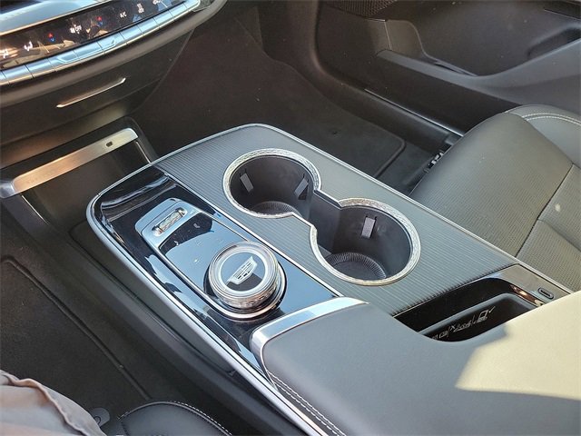 Used 2025 Cadillac Lyriq Sport image 15