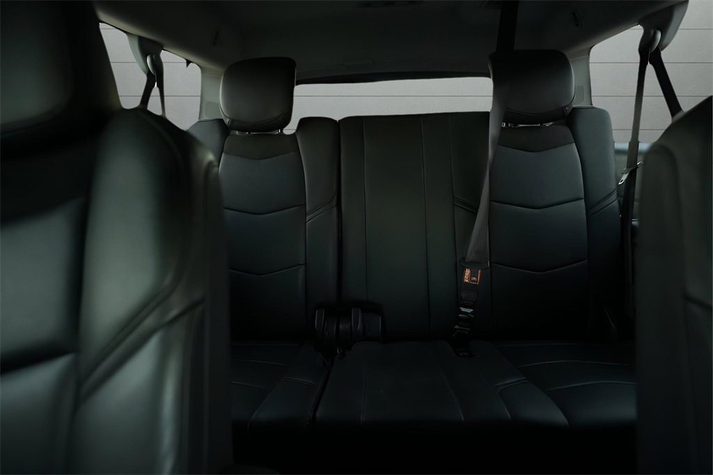 Used 2020 Cadillac Escalade ESV 4WD image 47