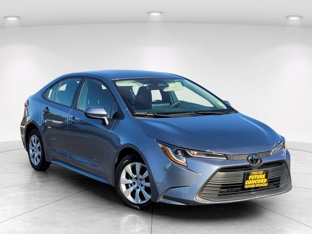Used 2023 Toyota Corolla LE FWD image 1