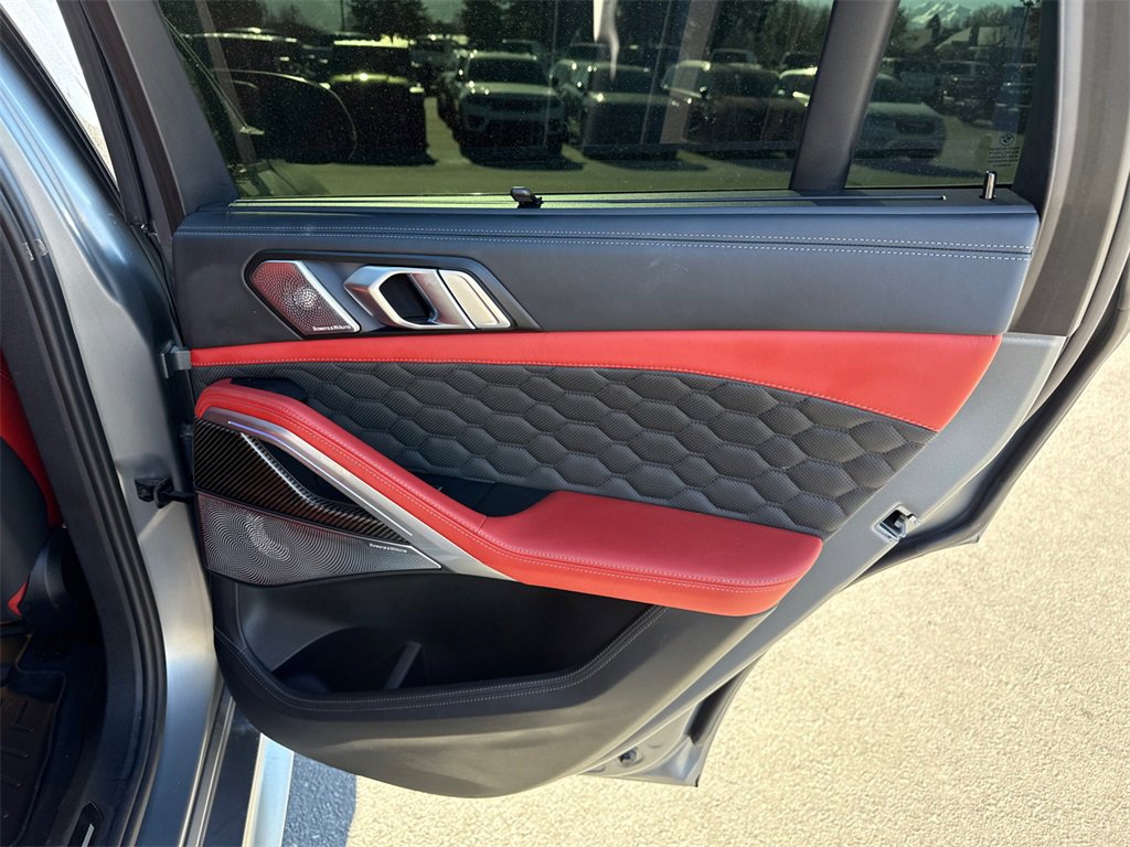 Used 2024 BMW X6 M Competition w/ Executive Package image 16