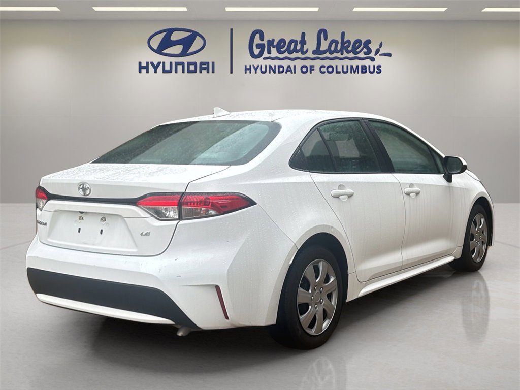 Used 2021 Toyota Corolla LE image 5