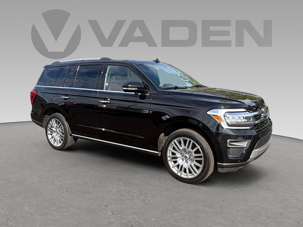 Used 2024 Ford Expedition Limited image 1