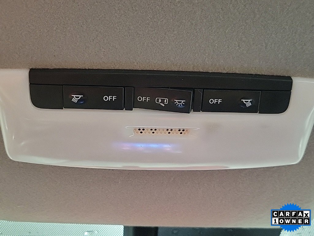 Used 2023 Nissan Versa SV image 25