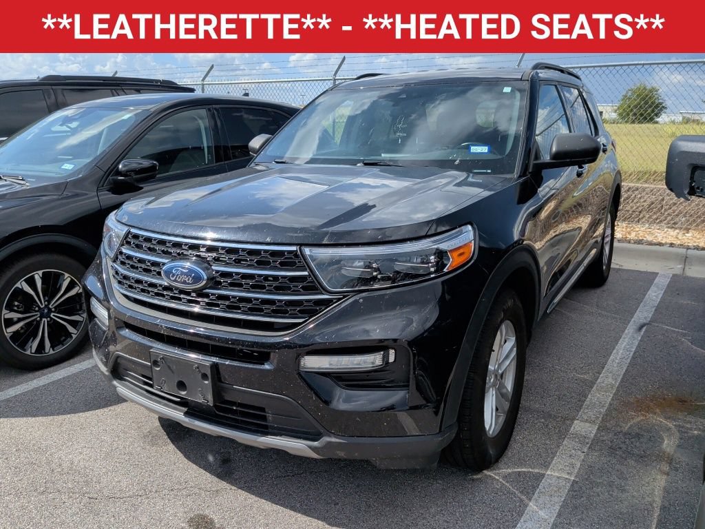 Used 2020 Ford Explorer XLT w/ Equipment Group 202A AWD/4WD image 3