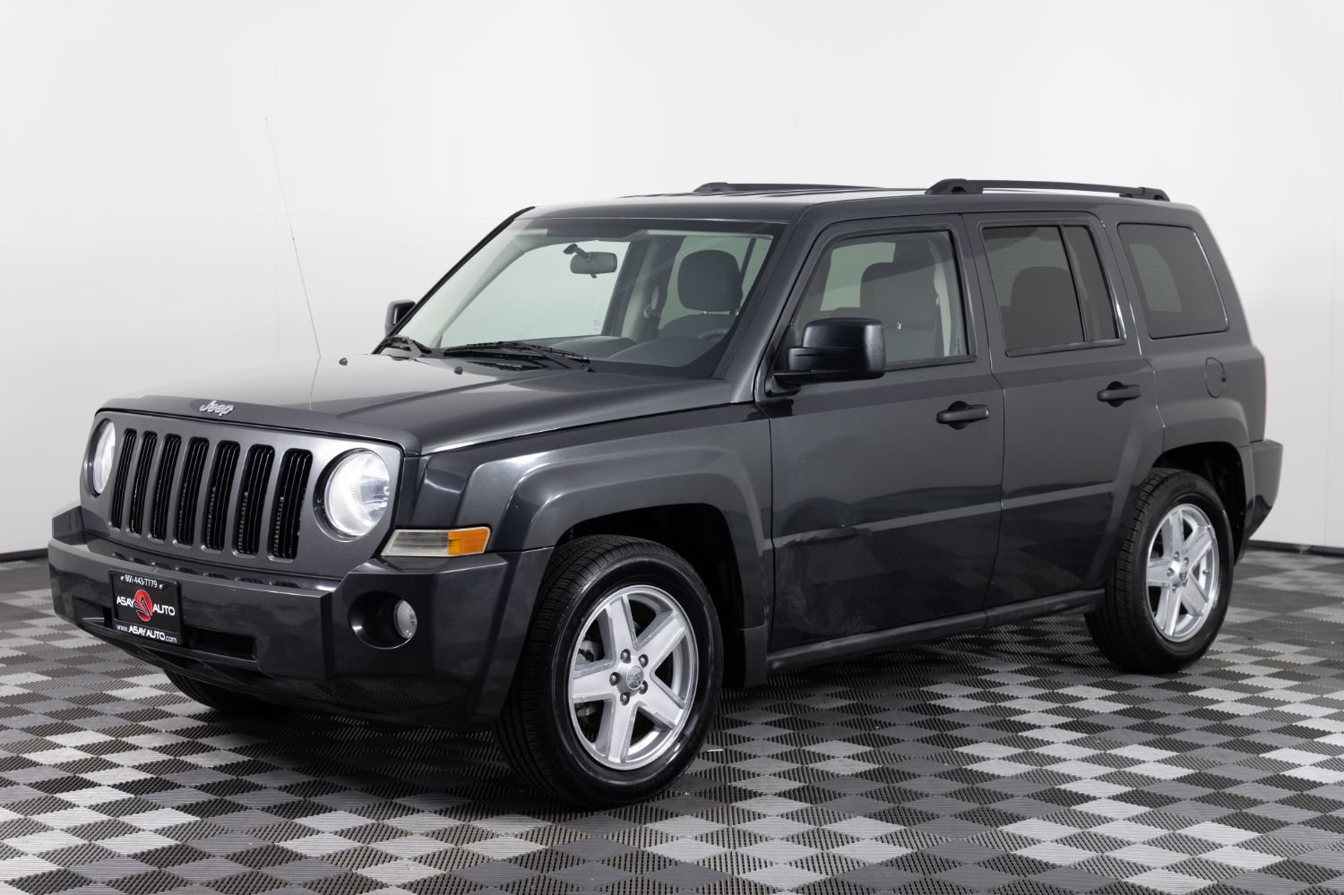 Used 2010 Jeep Patriot Sport w/ Tire & Wheel Group AWD/4WD image 1