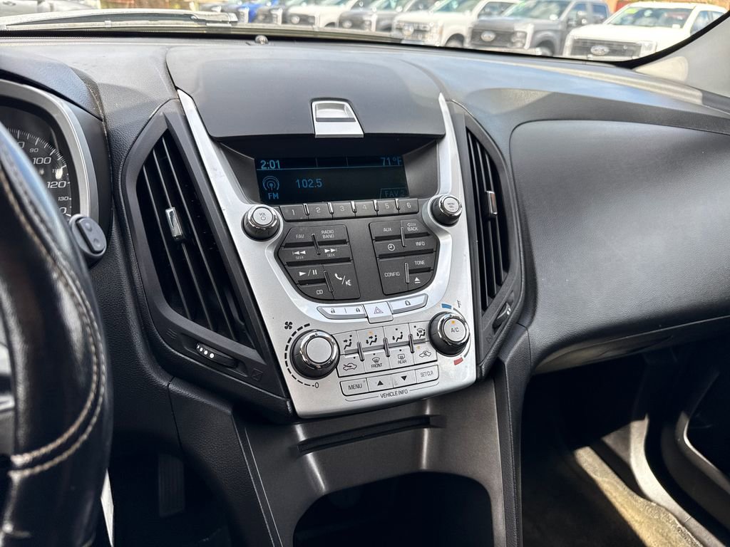 Used 2013 Chevrolet Equinox LS image 17