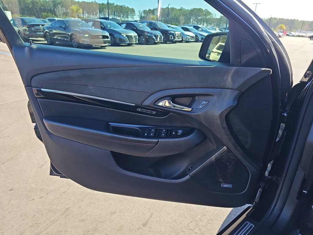 Used 2017 Chevrolet SS image 31