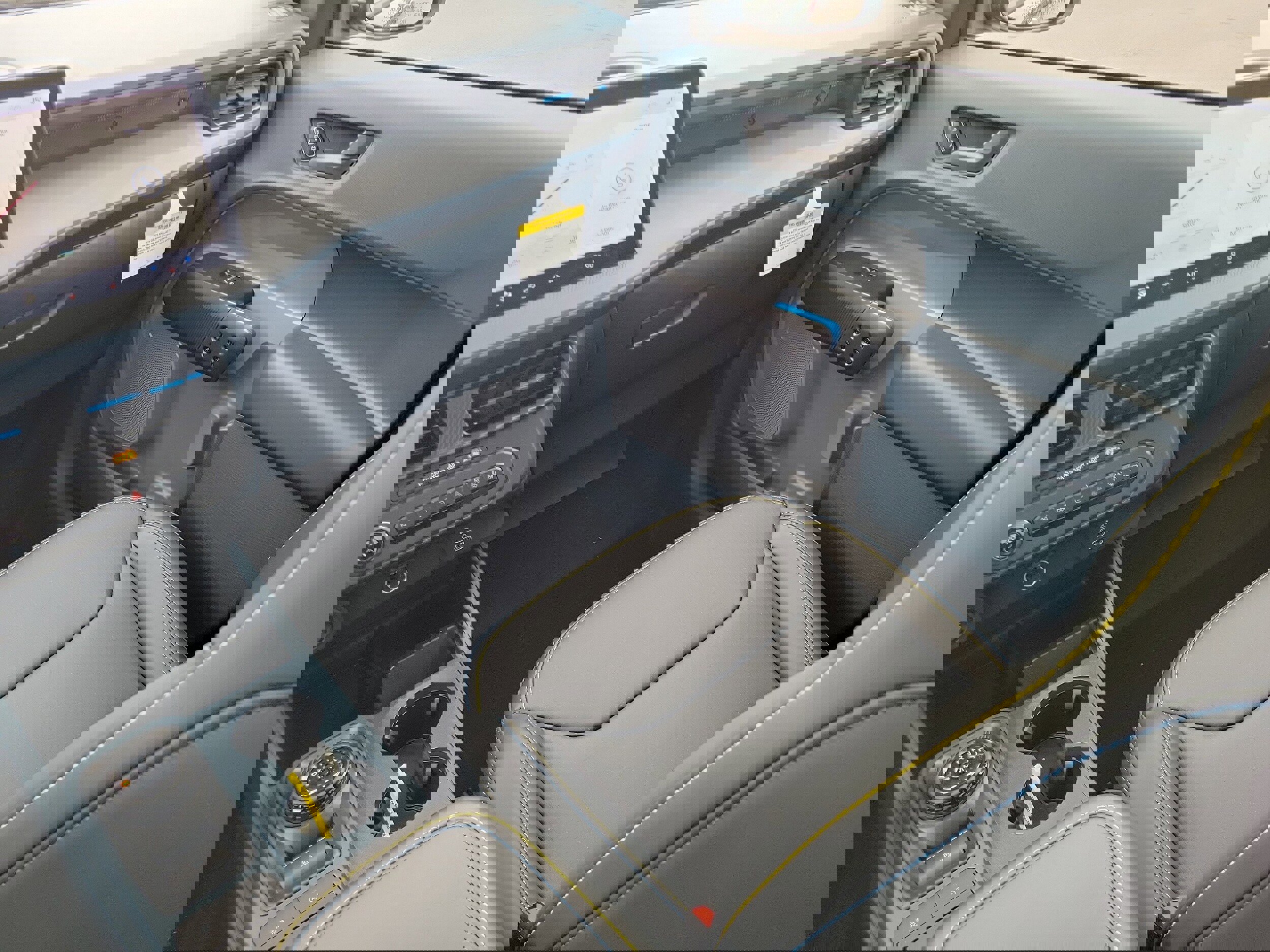 New 2025 Ford Maverick Lobo image 39