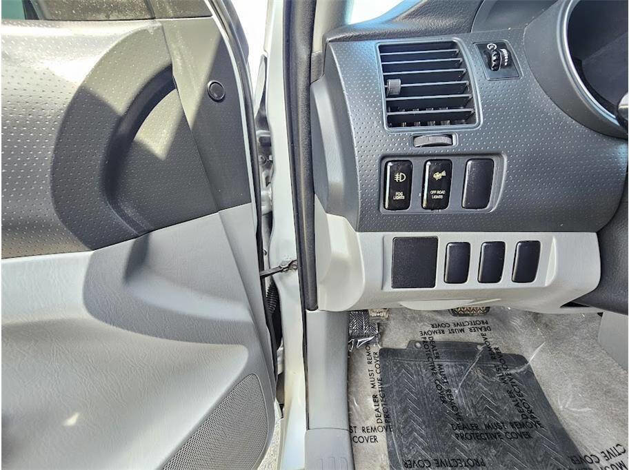 Used 2007 Toyota Tacoma 2WD Regular Cab image 15