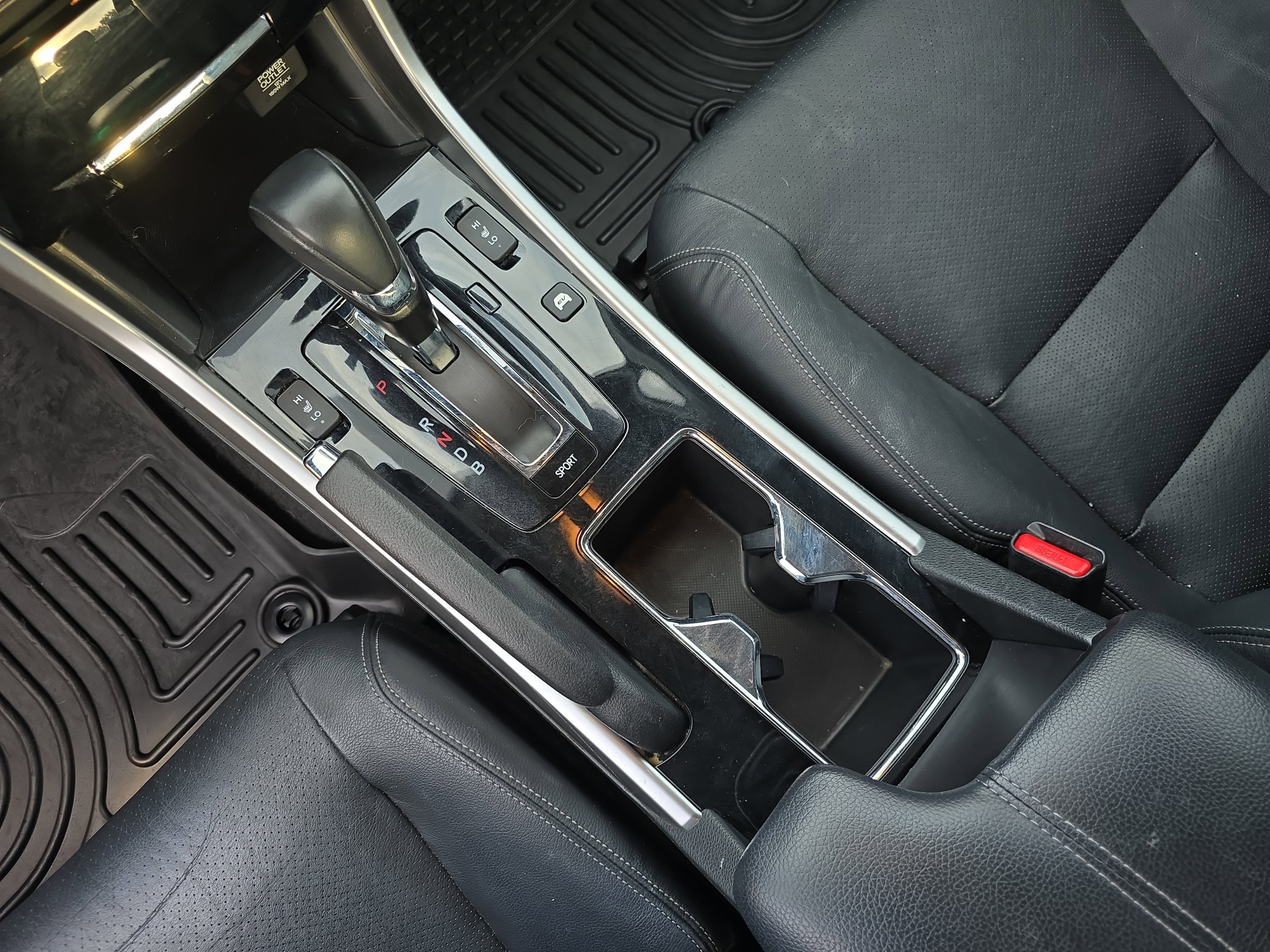 Used 2017 Honda Accord Touring image 24