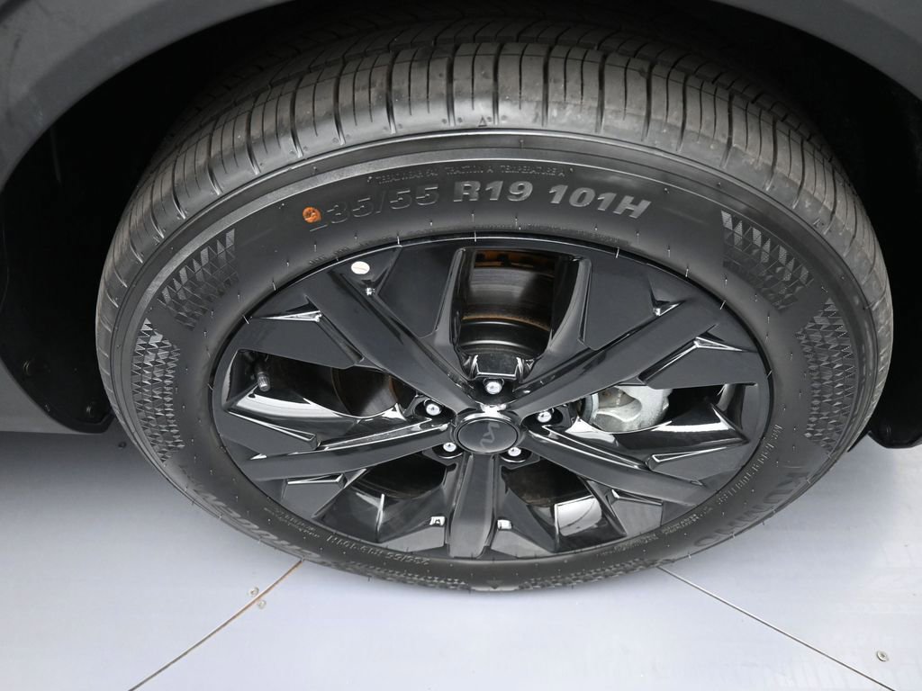 Certified 2025 Kia Sportage X-Line w/ Premium Package AWD/4WD image 13