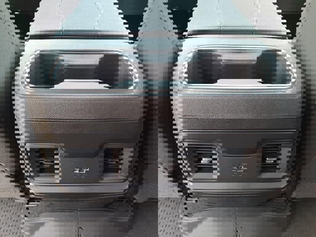 New 2026 Chevrolet Silverado 1500 LT w/ Z71 Off-Road Package image 14