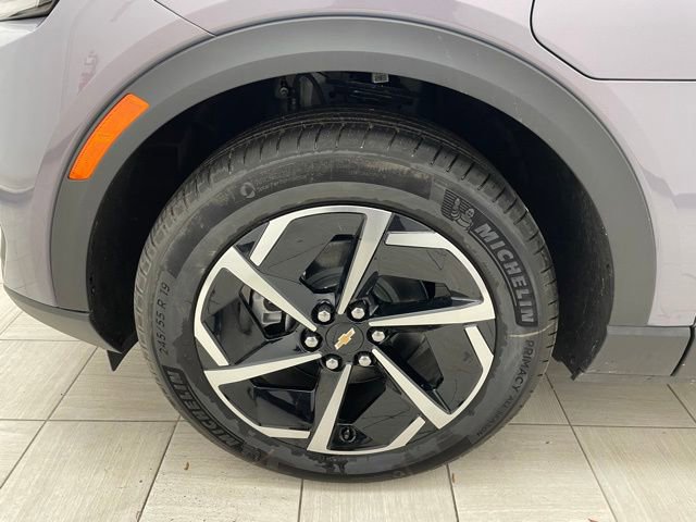 New 2026 Chevrolet Equinox EV LT image 7