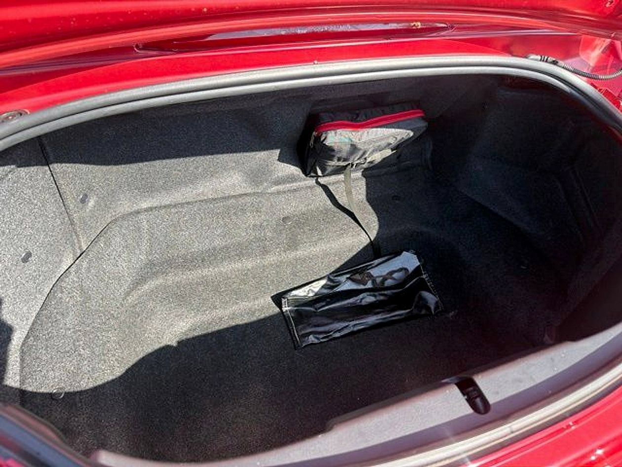 Used 2016 MAZDA MX-5 Miata Grand Touring RWD image 32