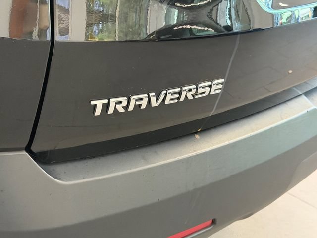 Certified 2023 Chevrolet Traverse LT w/ LPO, Cargo Package FWD image 10