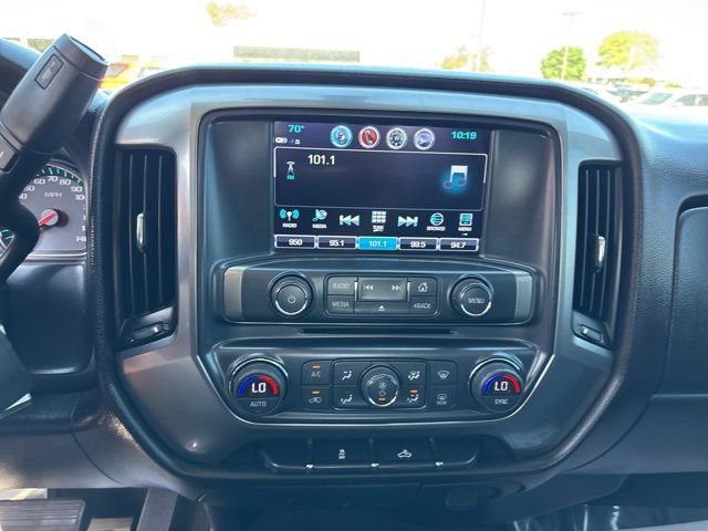 Used 2018 Chevrolet Silverado 1500 LT w/ All Star Edition RWD image 22