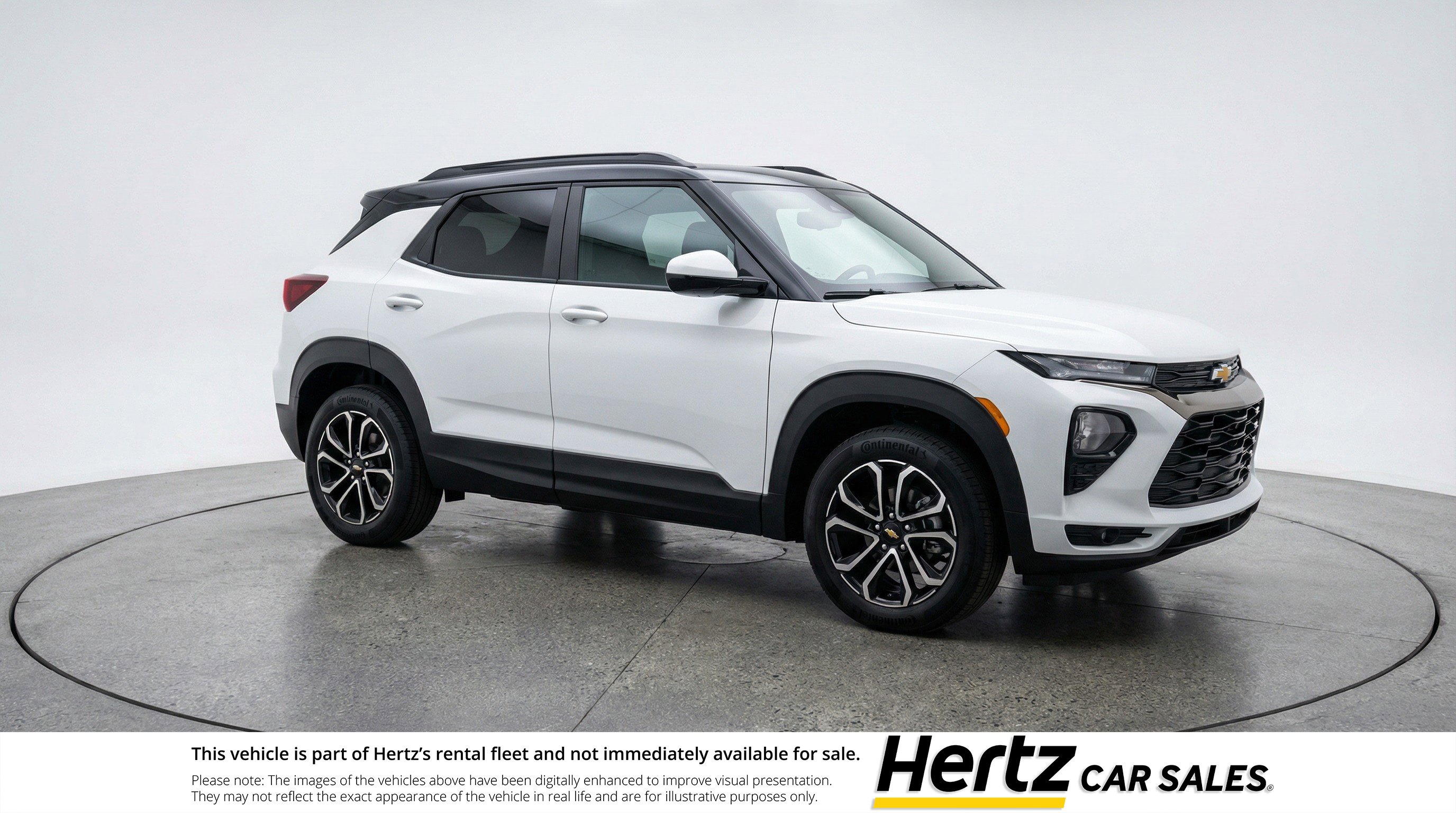 Used 2025 Chevrolet TrailBlazer LT image 1