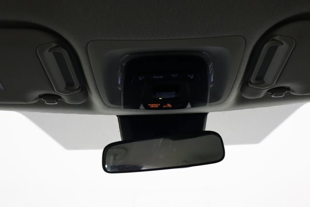 Used 2025 Toyota Corolla LE w/ Convenience Package FWD image 20