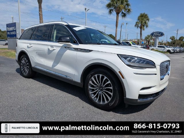 Certified 2022 Lincoln Aviator Reserve RWD image 2