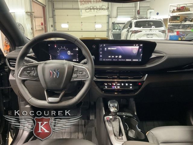 Used 2024 Buick Envista Avenir image 12