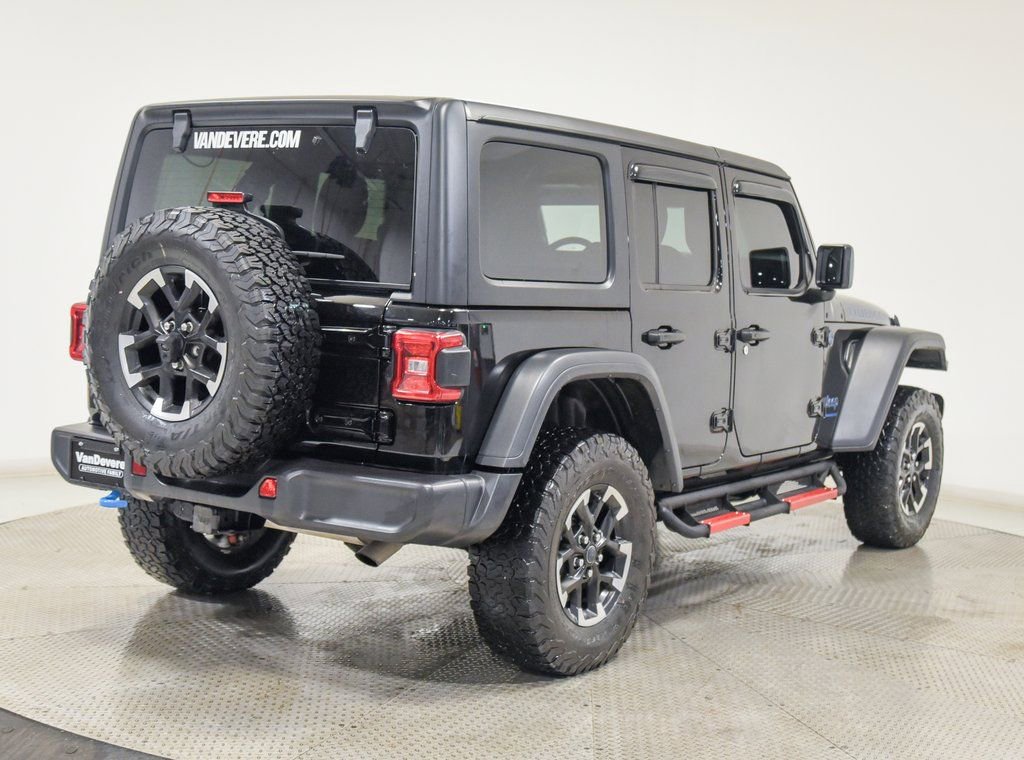 Used 2024 Jeep Wrangler Unlimited Rubicon 4xe AWD/4WD image 14