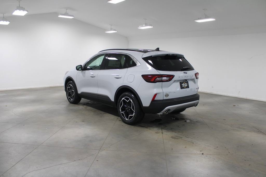 New 2026 Ford Escape Platinum w/ Premium Technology Package image 6