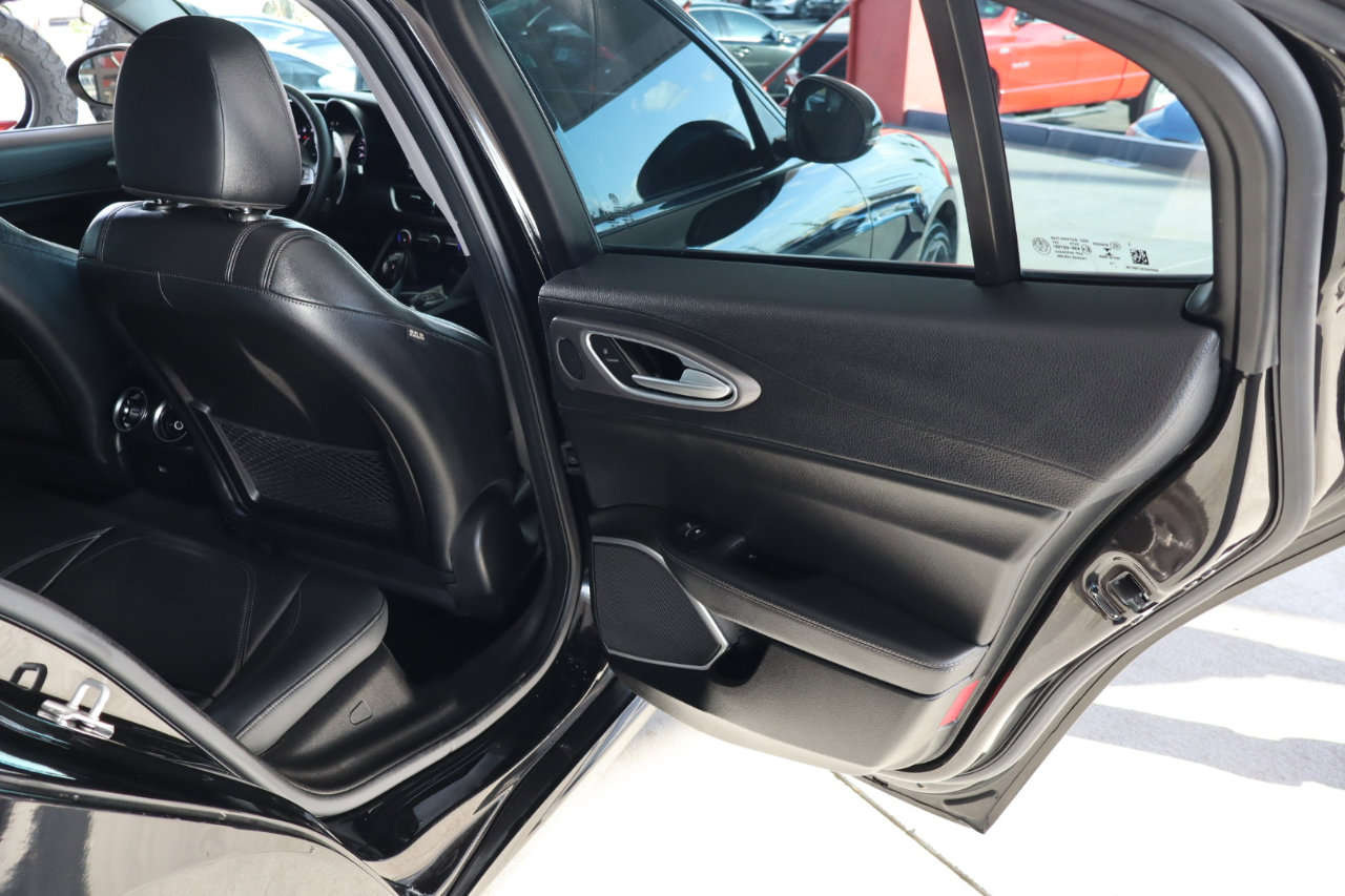 Used 2018 Alfa Romeo Giulia Ti Sport w/ Quick Order Package 22S Sport image 35