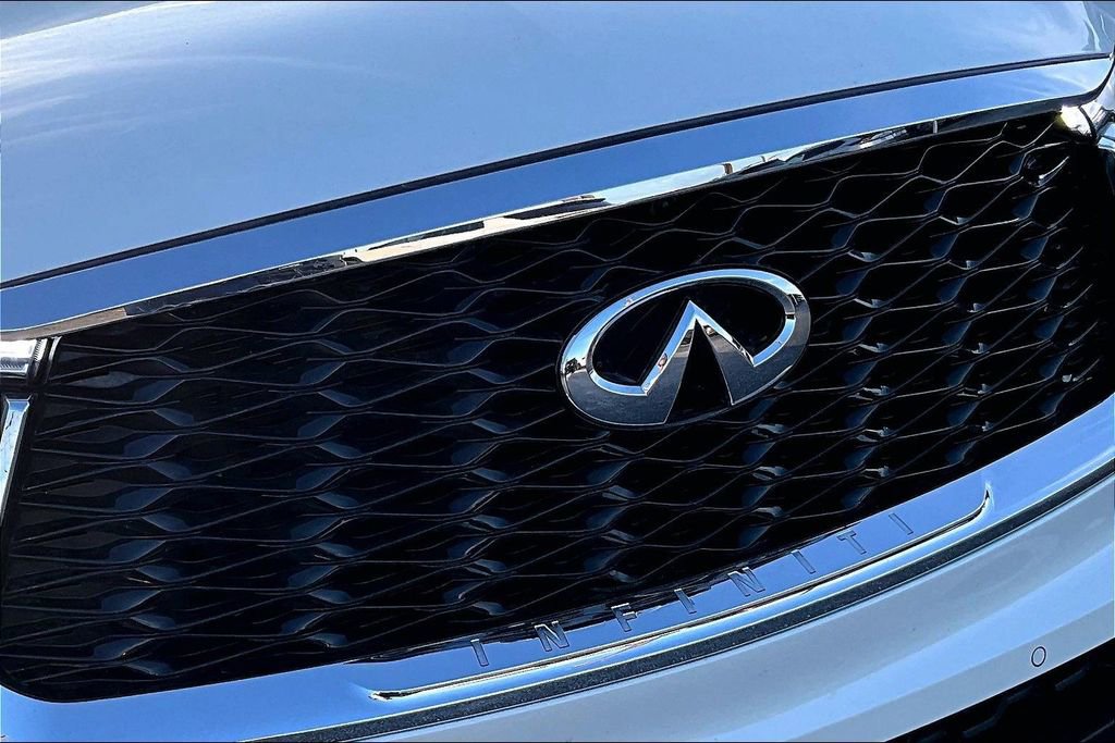 Certified 2025 INFINITI QX60 Luxe w/ Vision Package FWD image 41