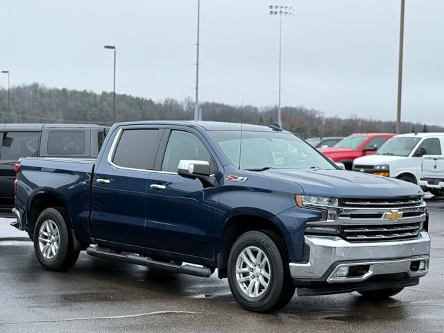 Used 2019 Chevrolet Silverado 1500 LTZ w/ LTZ Plus Package AWD/4WD image 35
