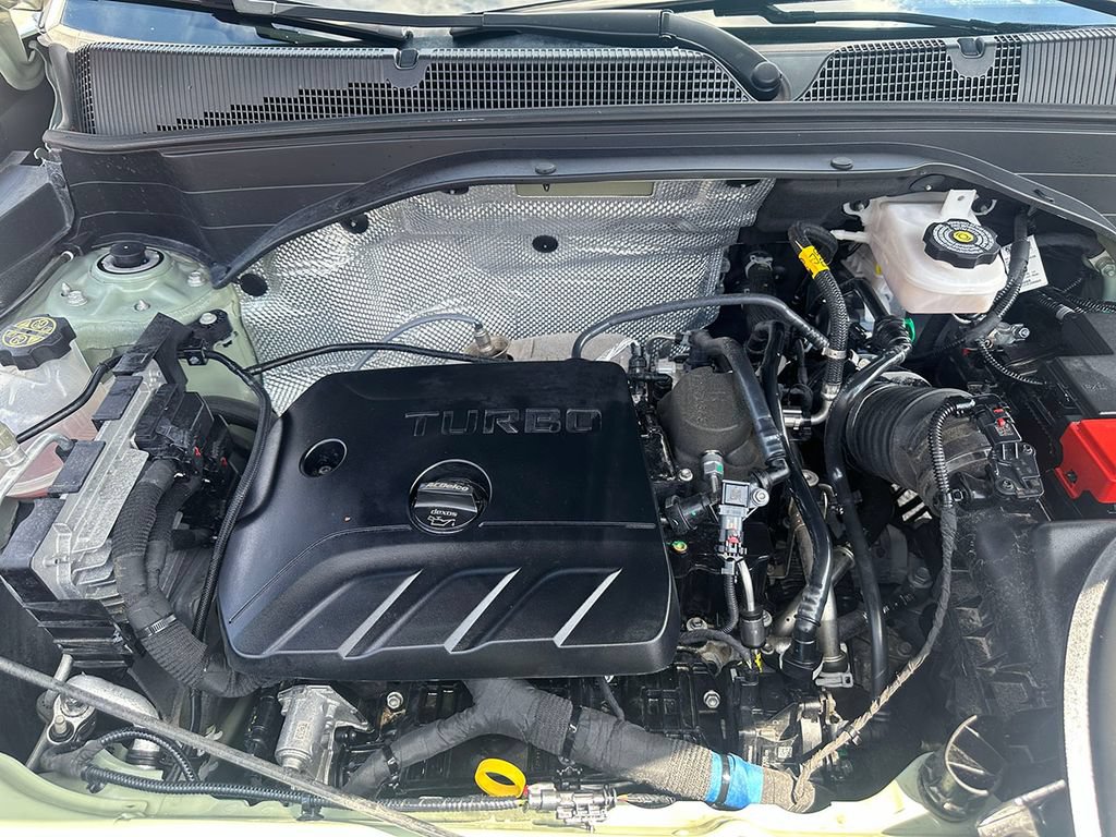 Used 2024 Chevrolet TrailBlazer RS w/ Convenience Package AWD/4WD image 38