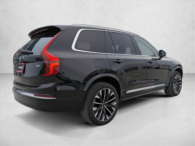 New 2026 Volvo XC90 B5 Plus w/ Protection Package image 2