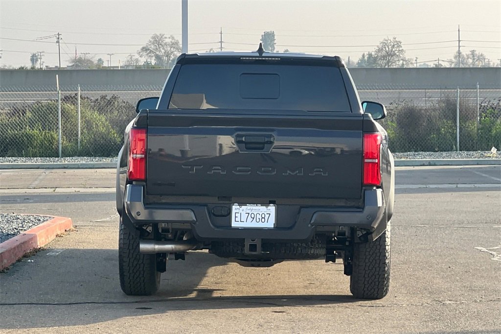 Used 2026 Toyota Tacoma TRD Off-Road image 6