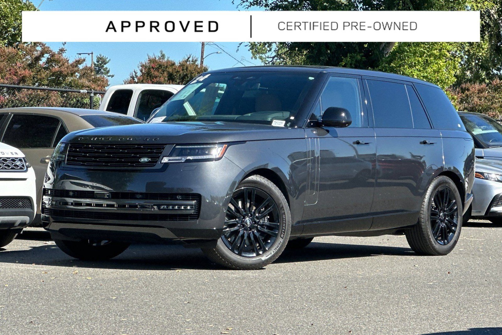 Used 2024 Land Rover Range Rover Long Wheelbase SE AWD/4WD image 1