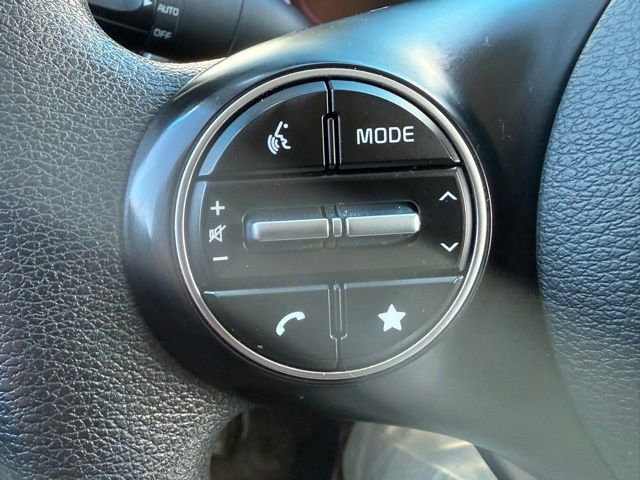 Used 2023 Kia Soul LX w/ LX Technology Package image 22